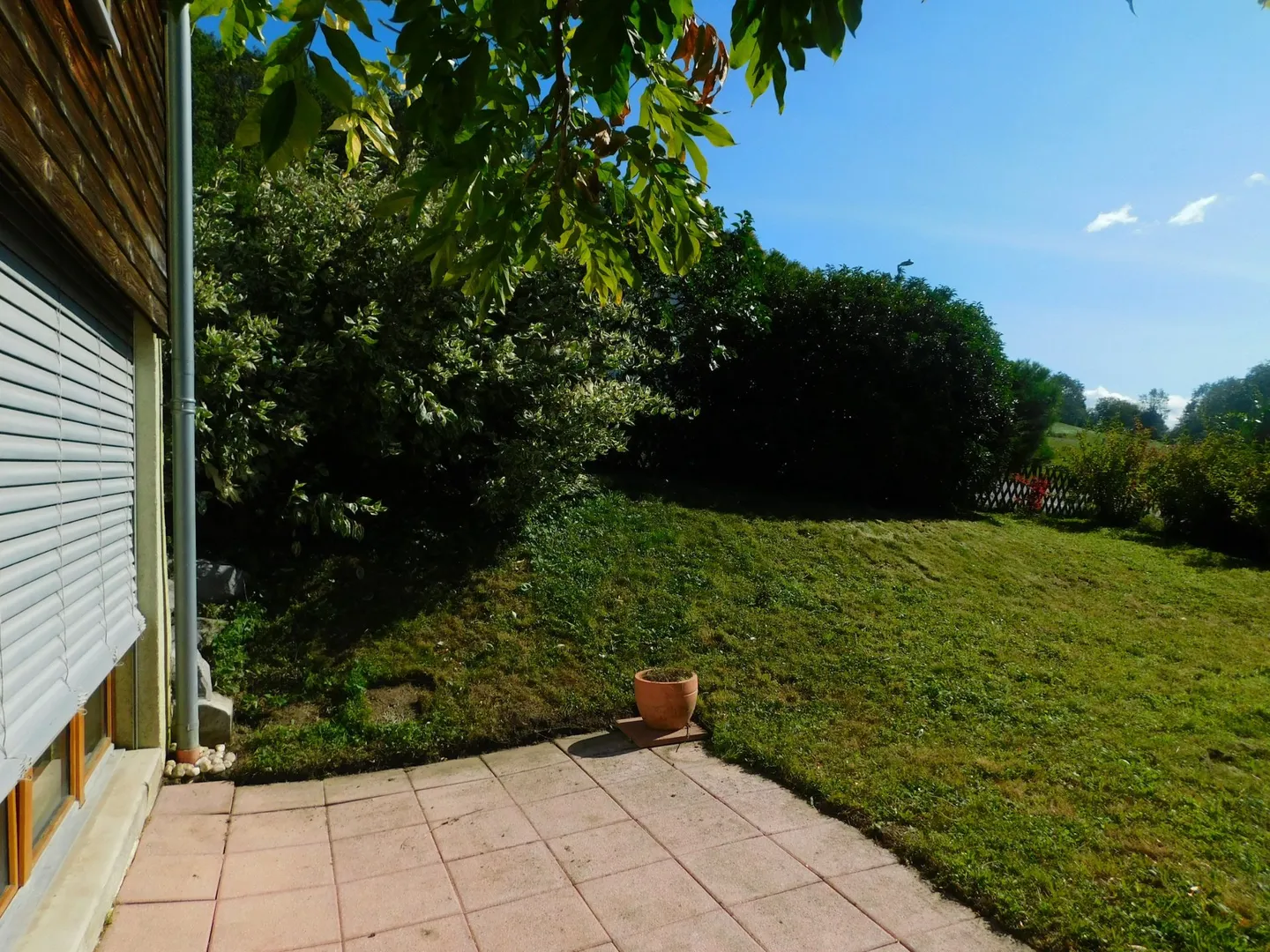 Spaziosa villa a schiera a Belmont-sur-Lausanne - Foto 2 di 10