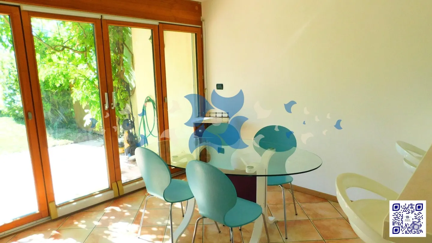 Spacieuse villa mitoyenne à Belmont-sur-Lausanne - Photo 2 sur 2