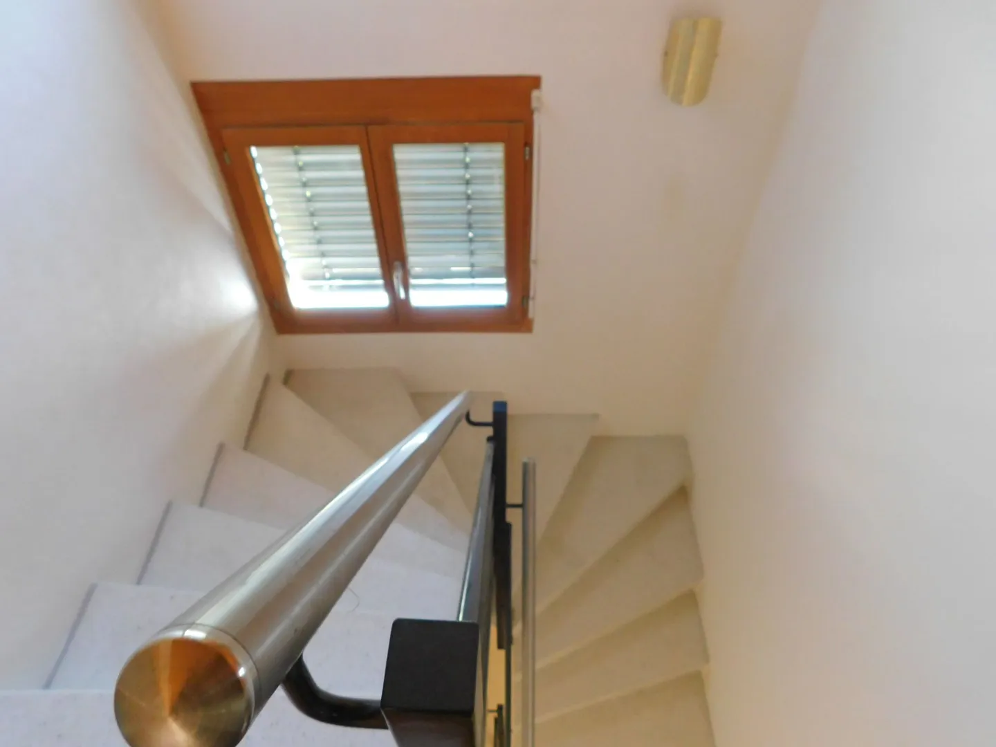 Spaziosa villa a schiera a Belmont-sur-Lausanne - Foto 8 di 10