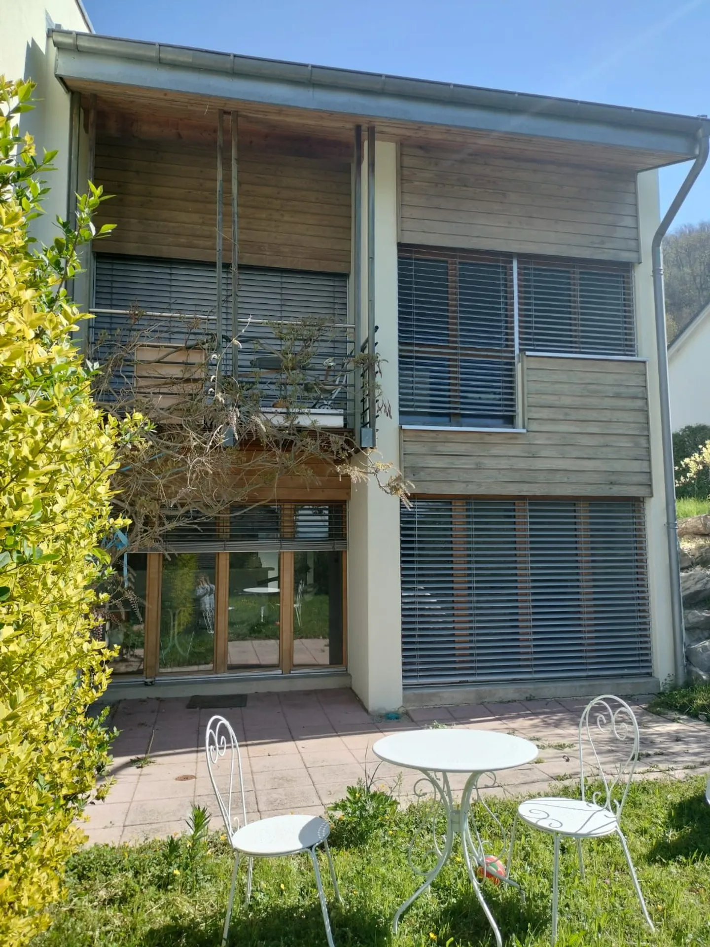 Spaziosa villa a schiera a Belmont-sur-Lausanne - Foto 1 di 10