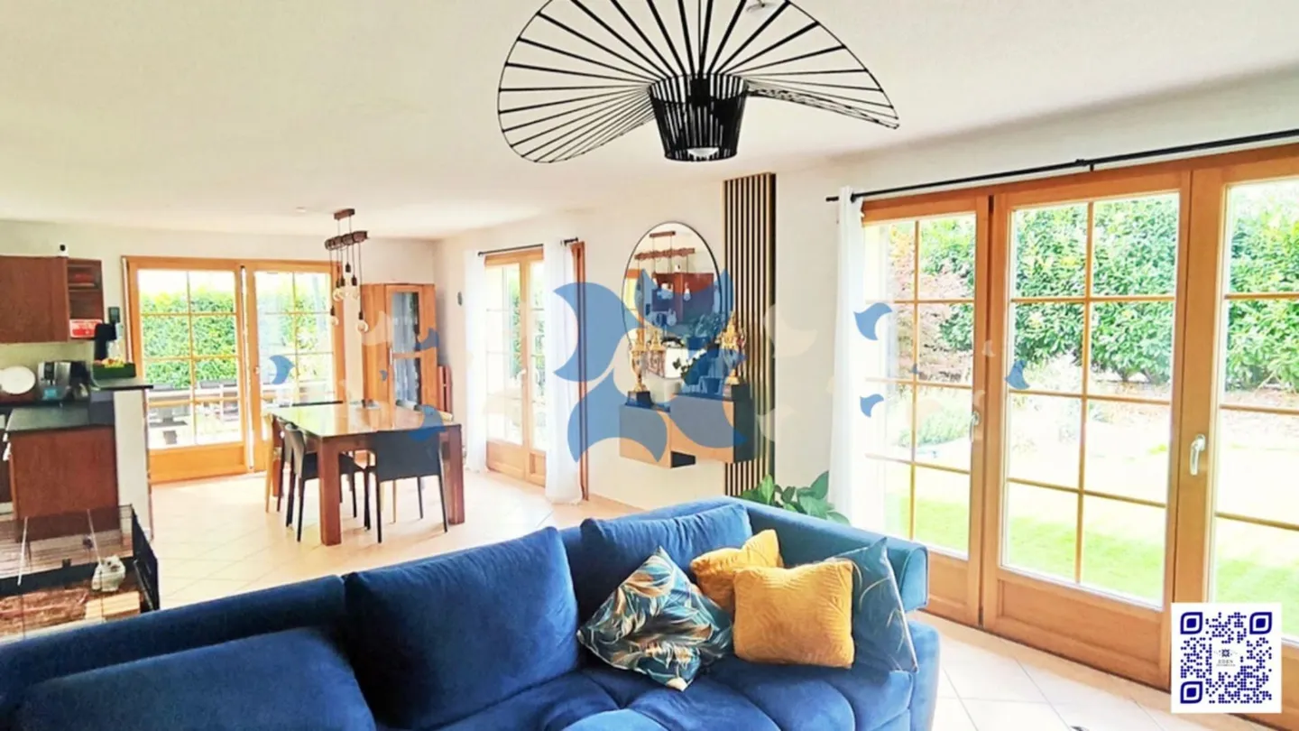 Spaziosa villa indipendente di 5,5 locali con magnifico solarium - Un rifugio di pace per tutta la famiglia - Foto 2 di 3