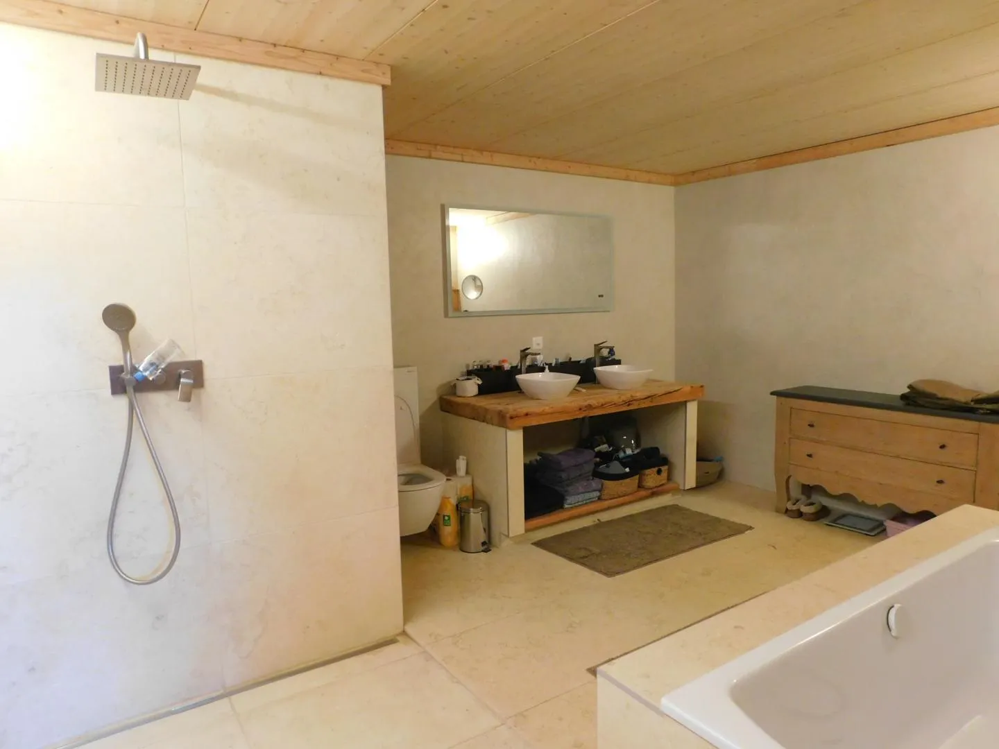 Ancienne ferme rénovée avec 2 appartements + potentiel, au calme absolu - Foto 7 di 13