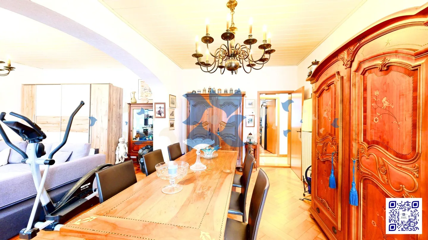 TO BE TAKEN - 4.5 room apartment for sale in Saint-Maurice (1890), bright and full of charm! - Photo 3 of 4