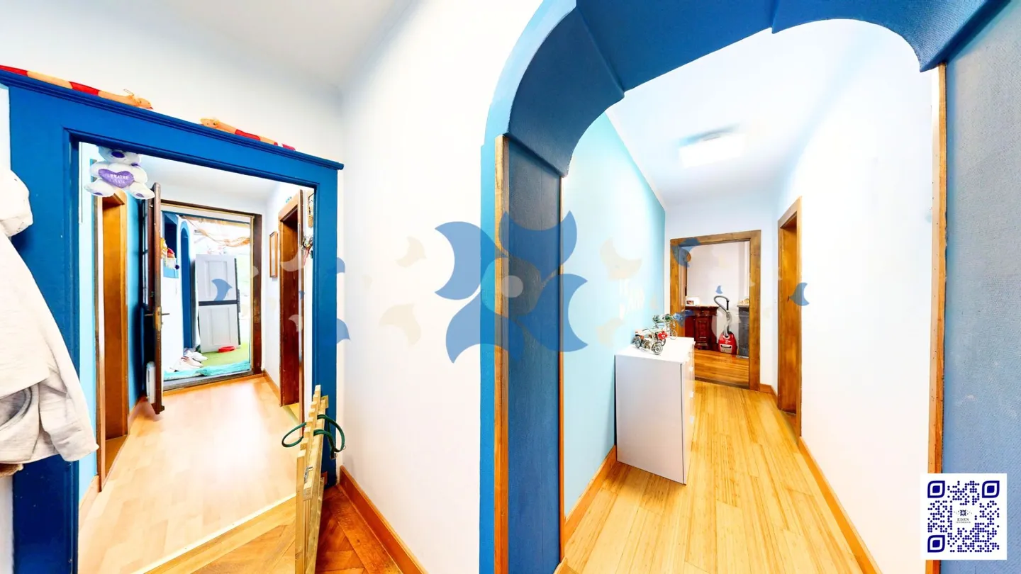 For sale - 5.5 room apartment with large panoramic terrace and exceptional view in Saint-Maurice (VS) - Photo 5 of 5