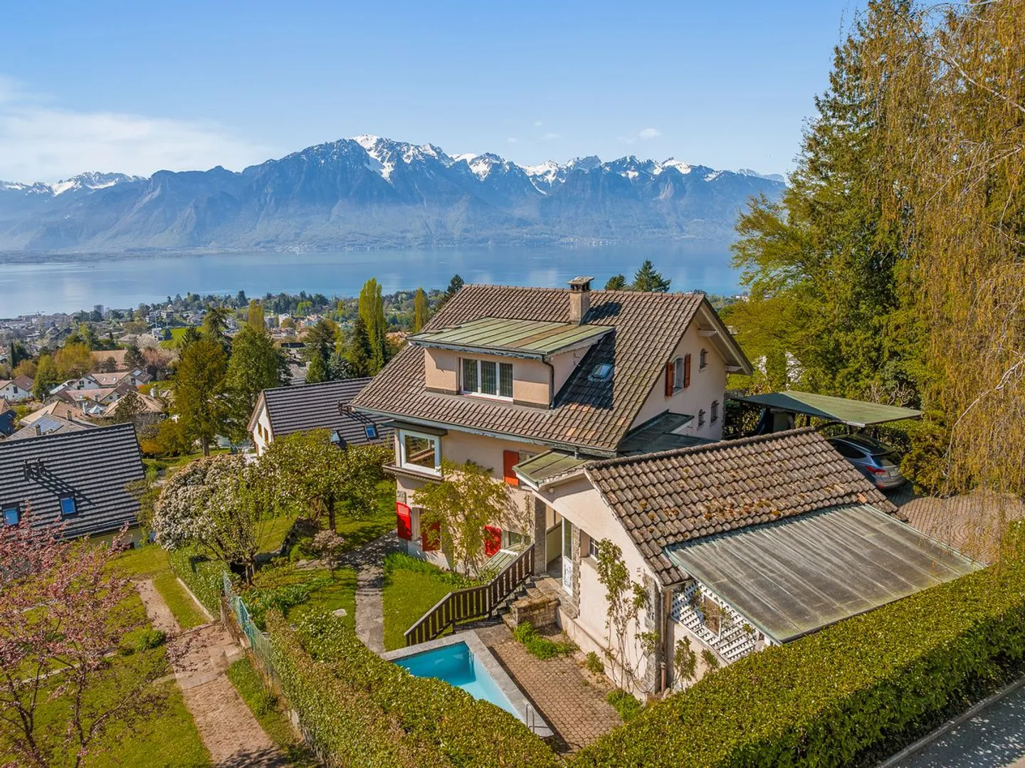 Proprietà affascinante con vista lago e potenziale di sviluppo - Foto 4 di 13