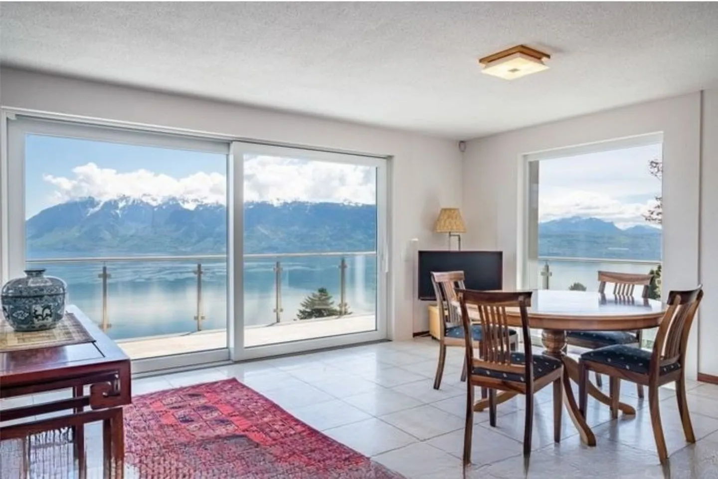 Villa avec vue sur le lac - Photo 3 sur 4