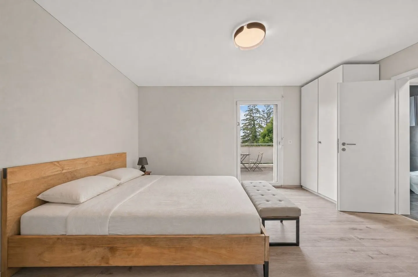 Villa familiale récente avec piscine chauffée et vue dégagée - Photo 10 of 13