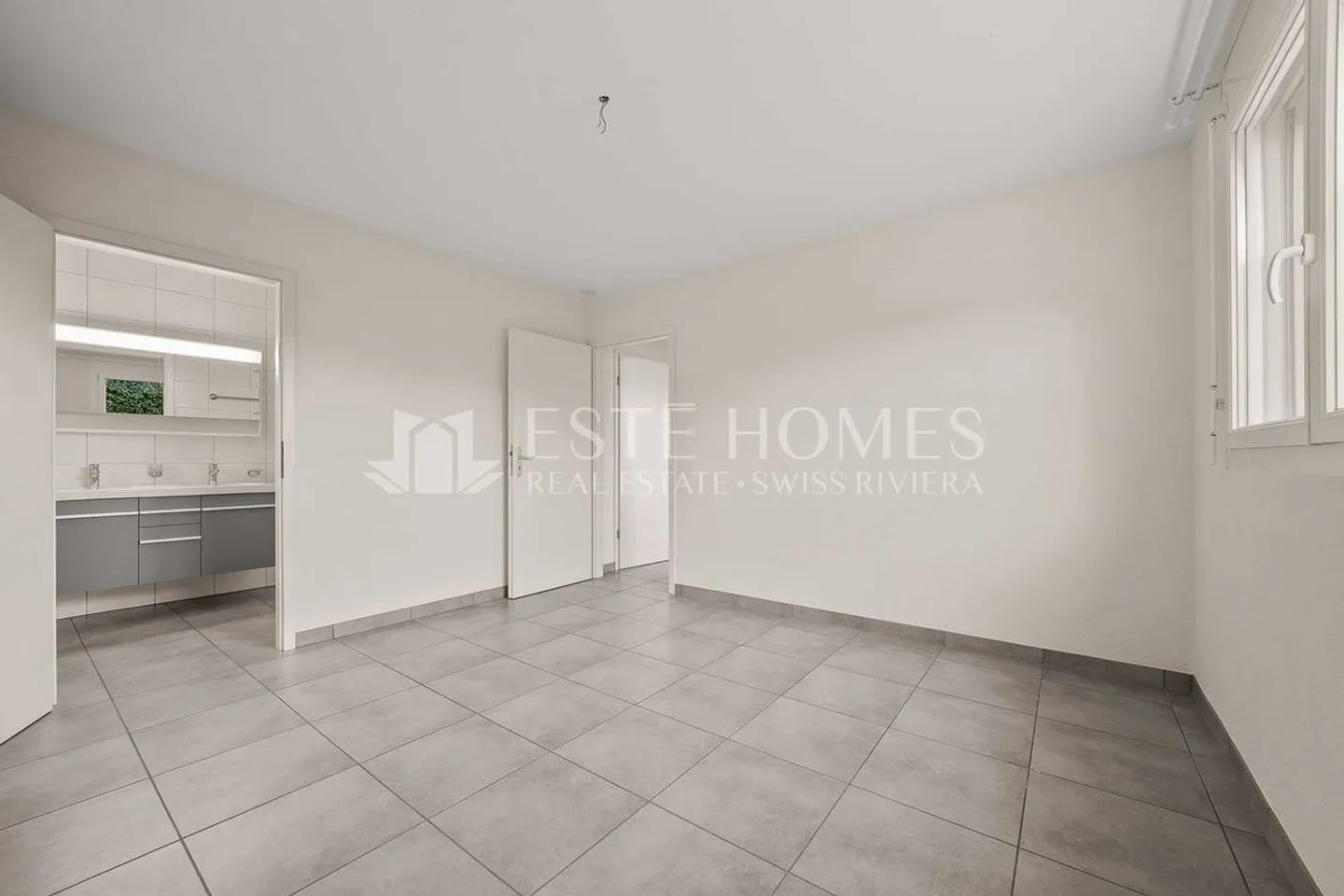 3.5-room apartment with garden and terrace in Forel (Lavaux) - Photo 11 of 12