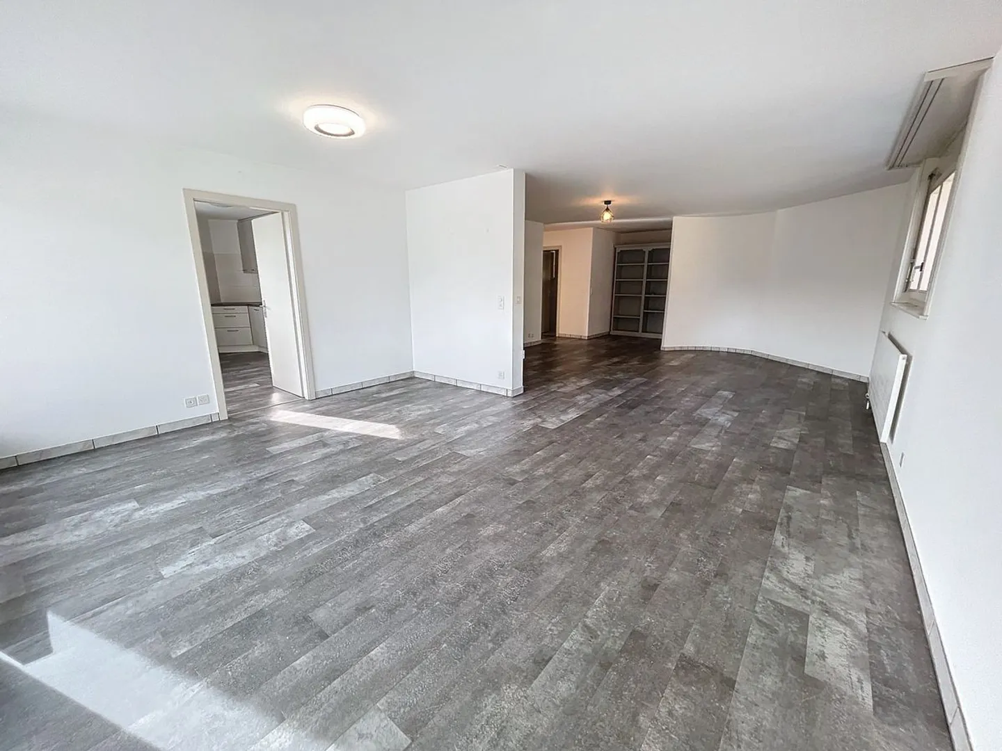Wohnung mit 2 Balkonen und Blick auf den Hafen von Clarens - Foto 5 von 10
