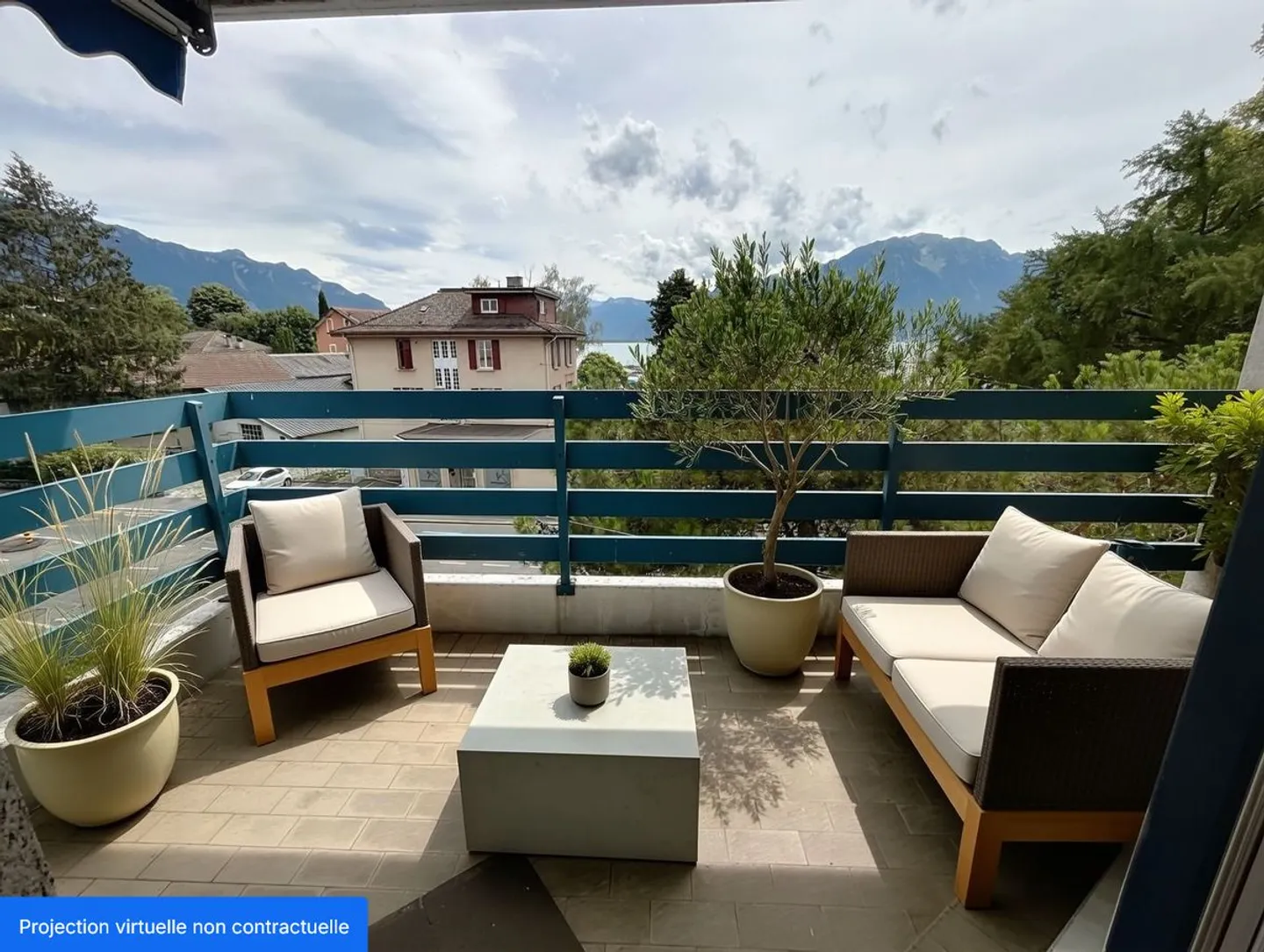 Appartamento con 2 balconi e di fronte al porto di Clarens - Foto 2 di 12