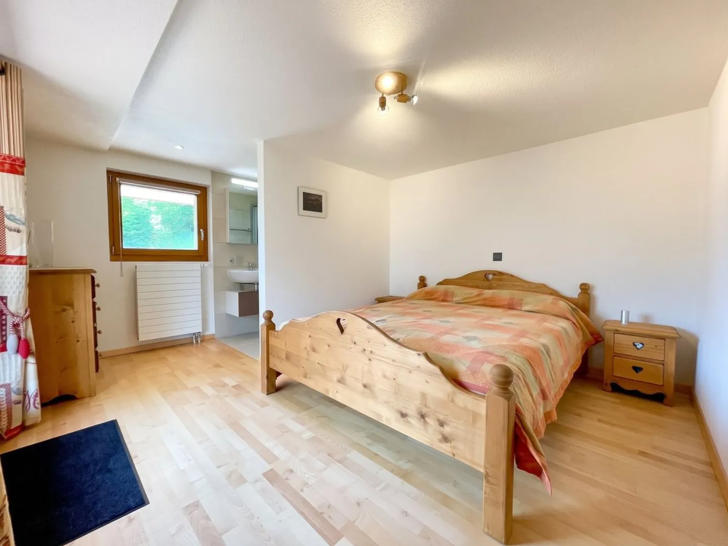 MAGNIFICENT CHALET WITH 2 APARTMENTS - Photo 12 of 13