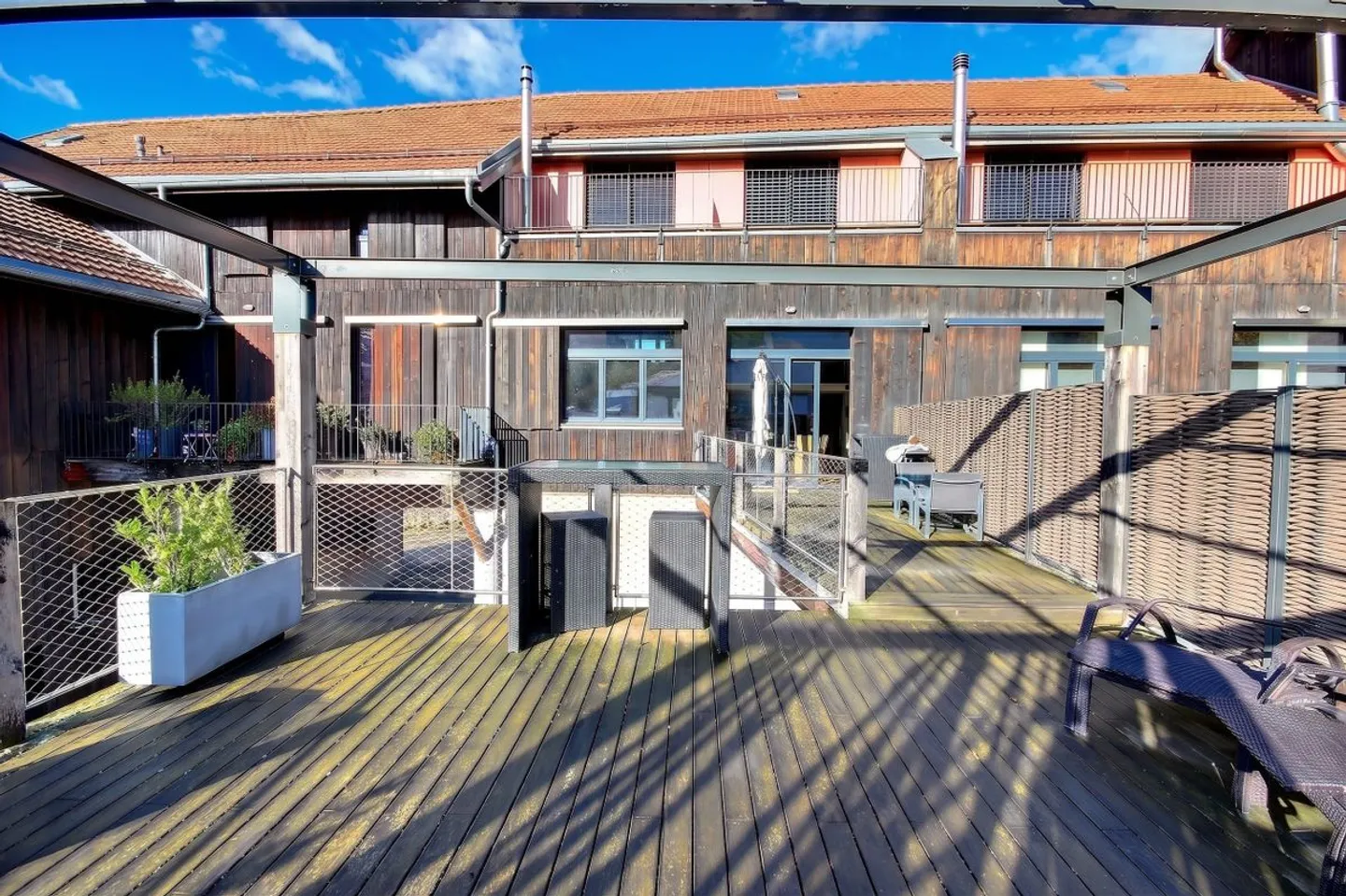Triplex Éblouissant avec Terrasse - Photo 1 sur 13