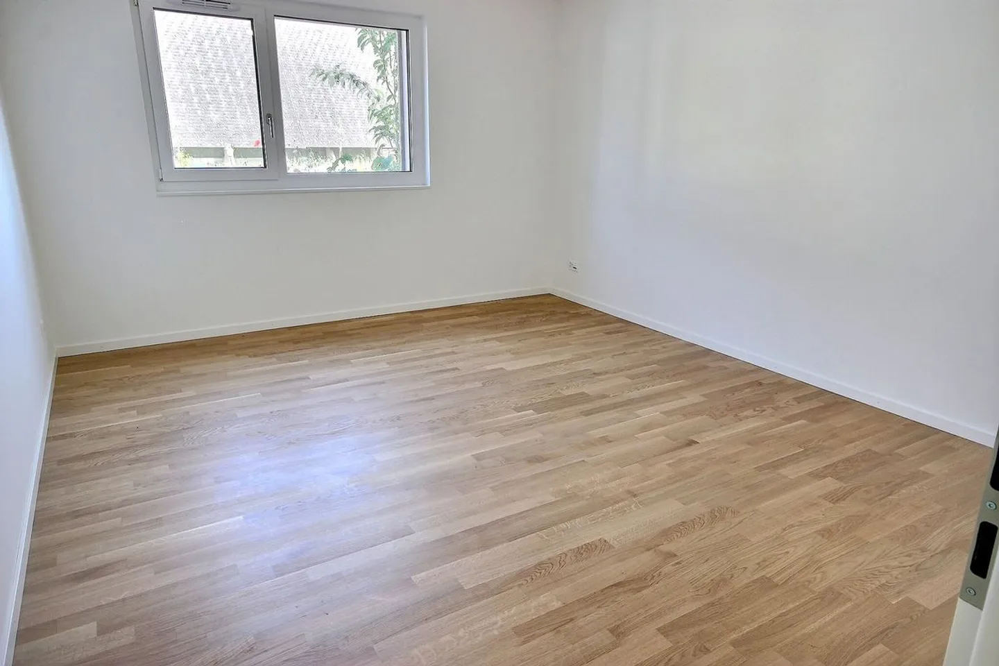 Privater Garten von 136m2 - 3,5 Zimmer - Foto 9 von 11