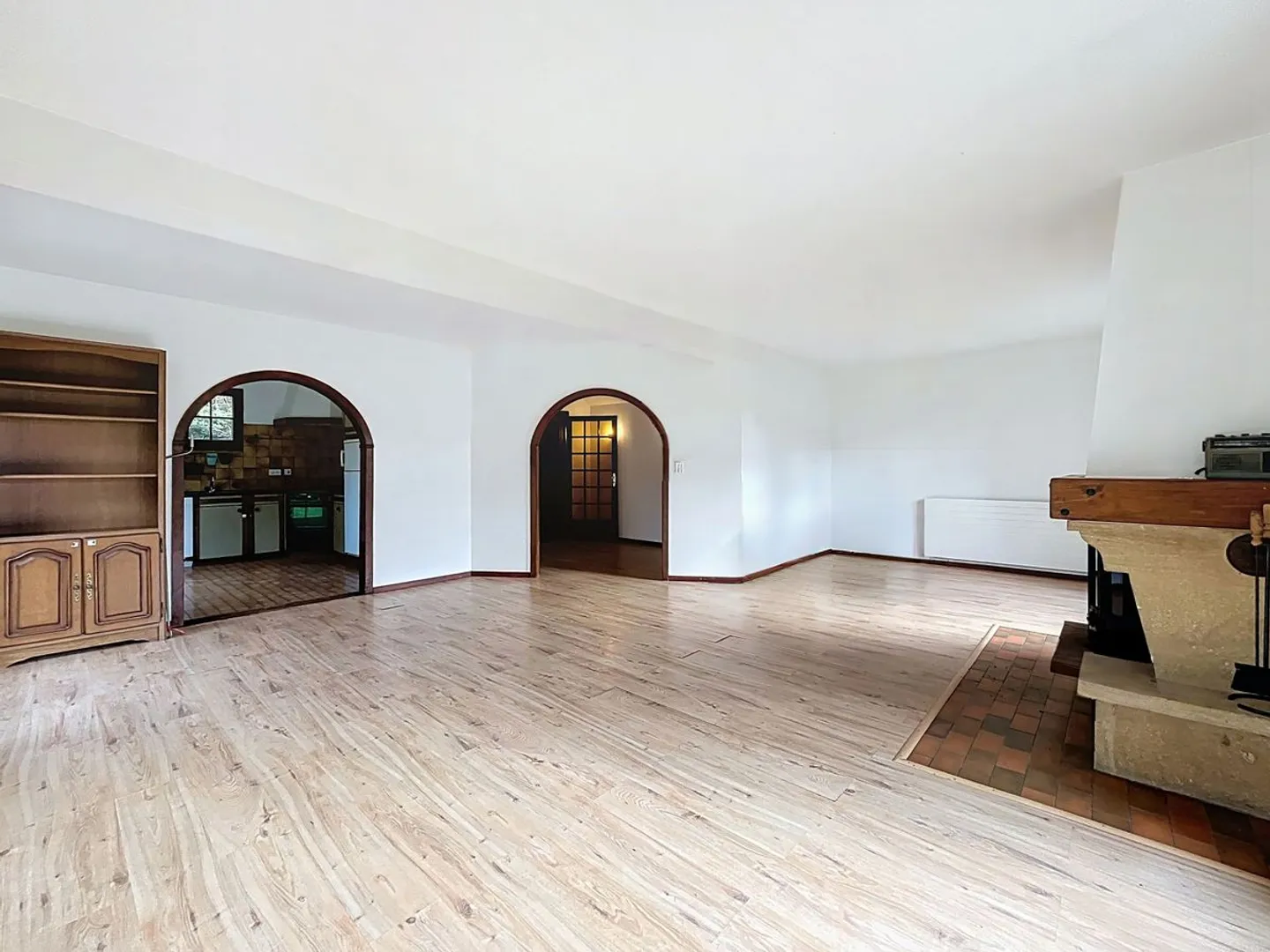 Beautiful villa to reinvent in a privileged setting - Photo 2 of 13