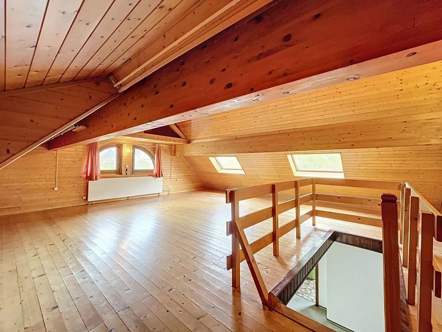 Beautiful villa to reinvent in a privileged setting - Photo 11 of 13