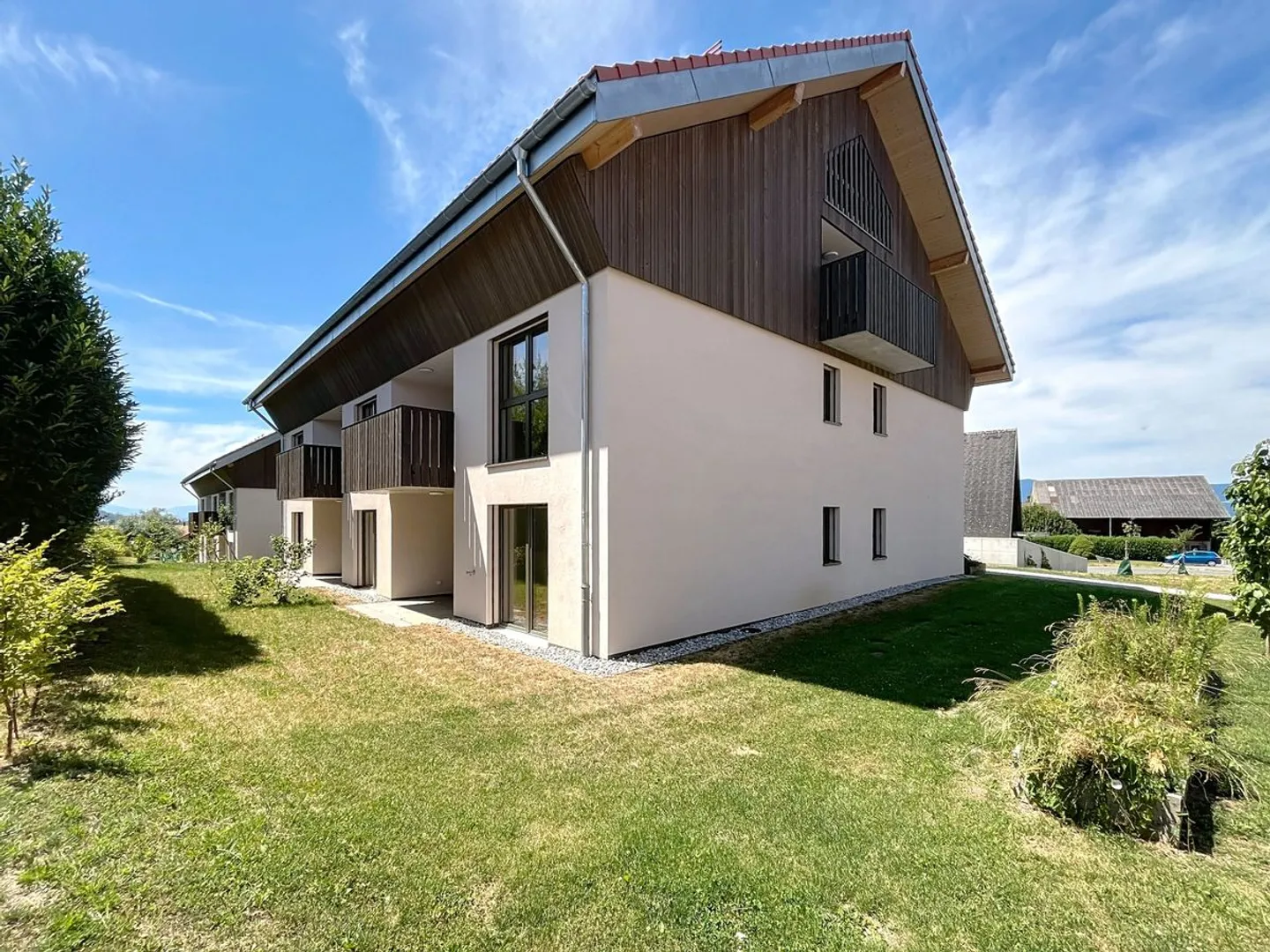 3,5-Zimmer-Wohnung mit privatem Garten von 126m2 - Foto 1 von 10