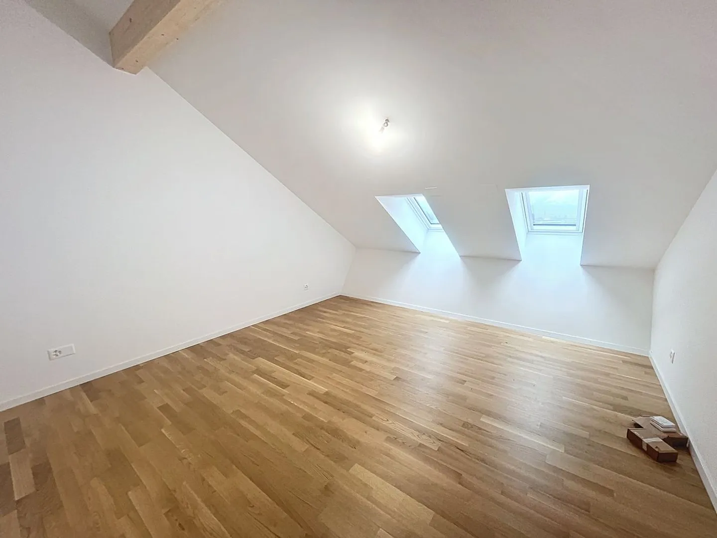 Dachgeschoss-Duplex mit 4,5 Zimmern - Foto 8 von 12