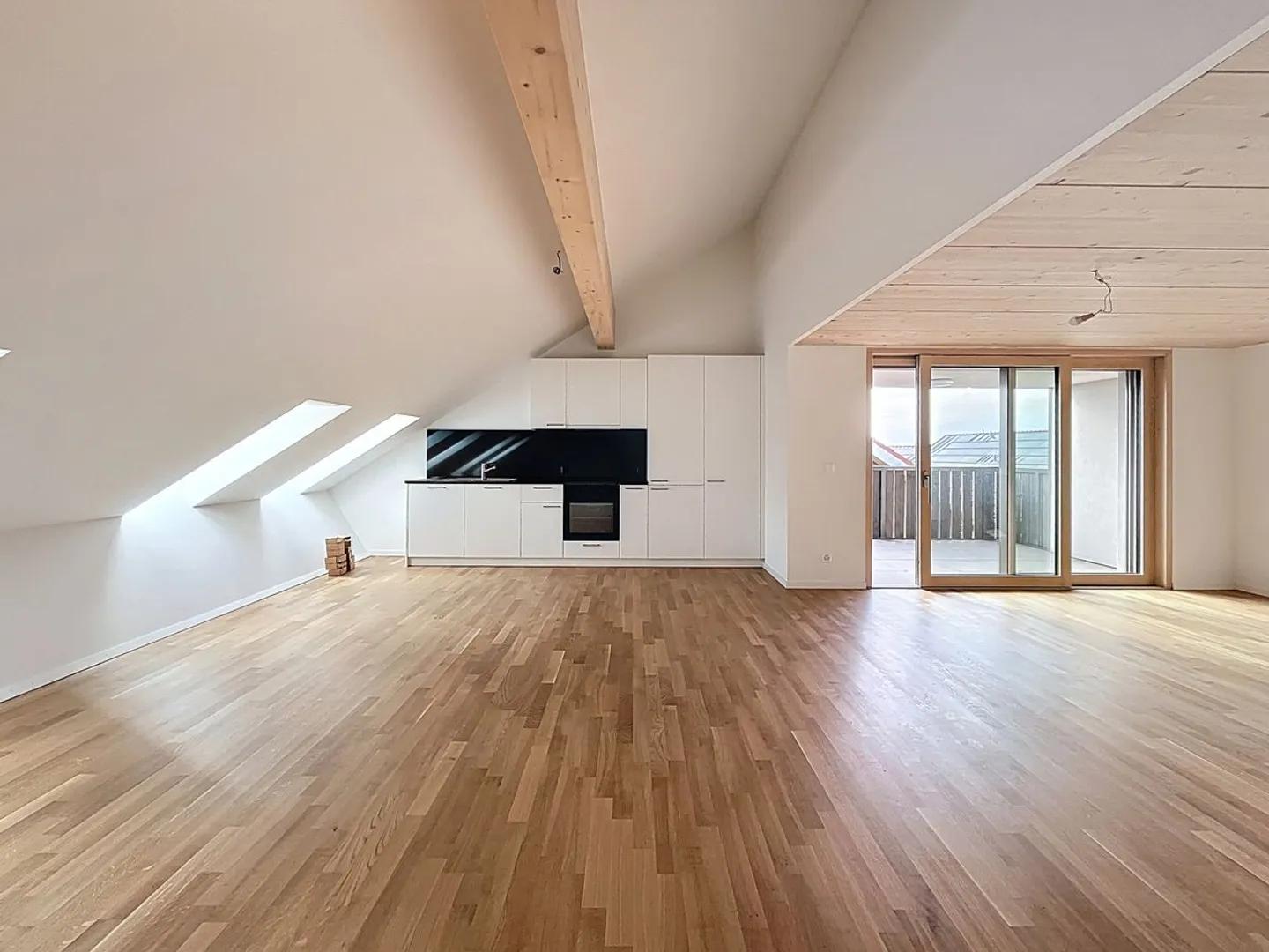 5,5-Zimmer-Duplex in der obersten Etage - Foto 4 von 13