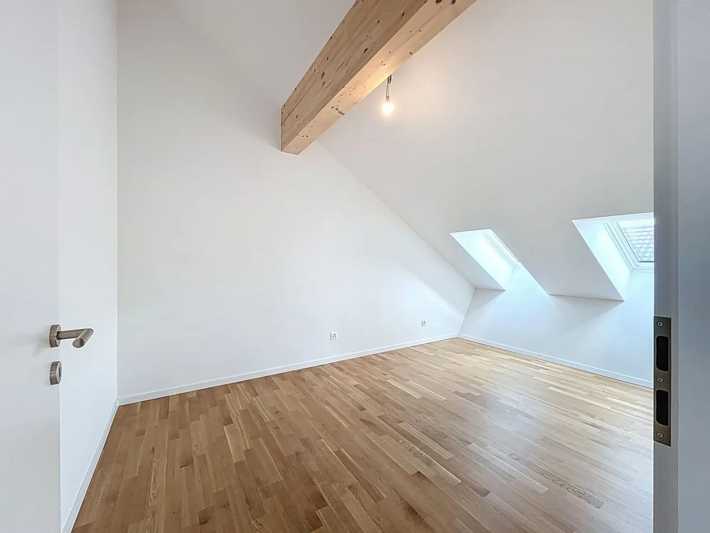 5,5-Zimmer-Duplex in der obersten Etage - Foto 5 von 13