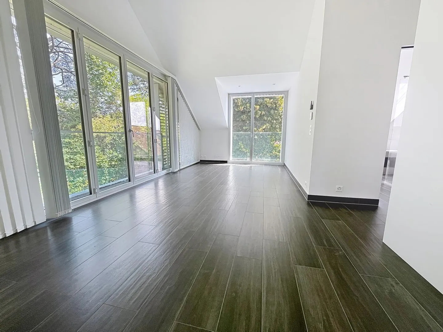 Penthouse mit 4,5 Zimmern + Büro, Garten, Terrassen - Foto 8 von 13