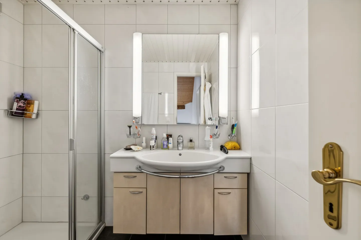 Geräumiges und modernes Doppelhaus mit Aussicht - Foto 9 von 11