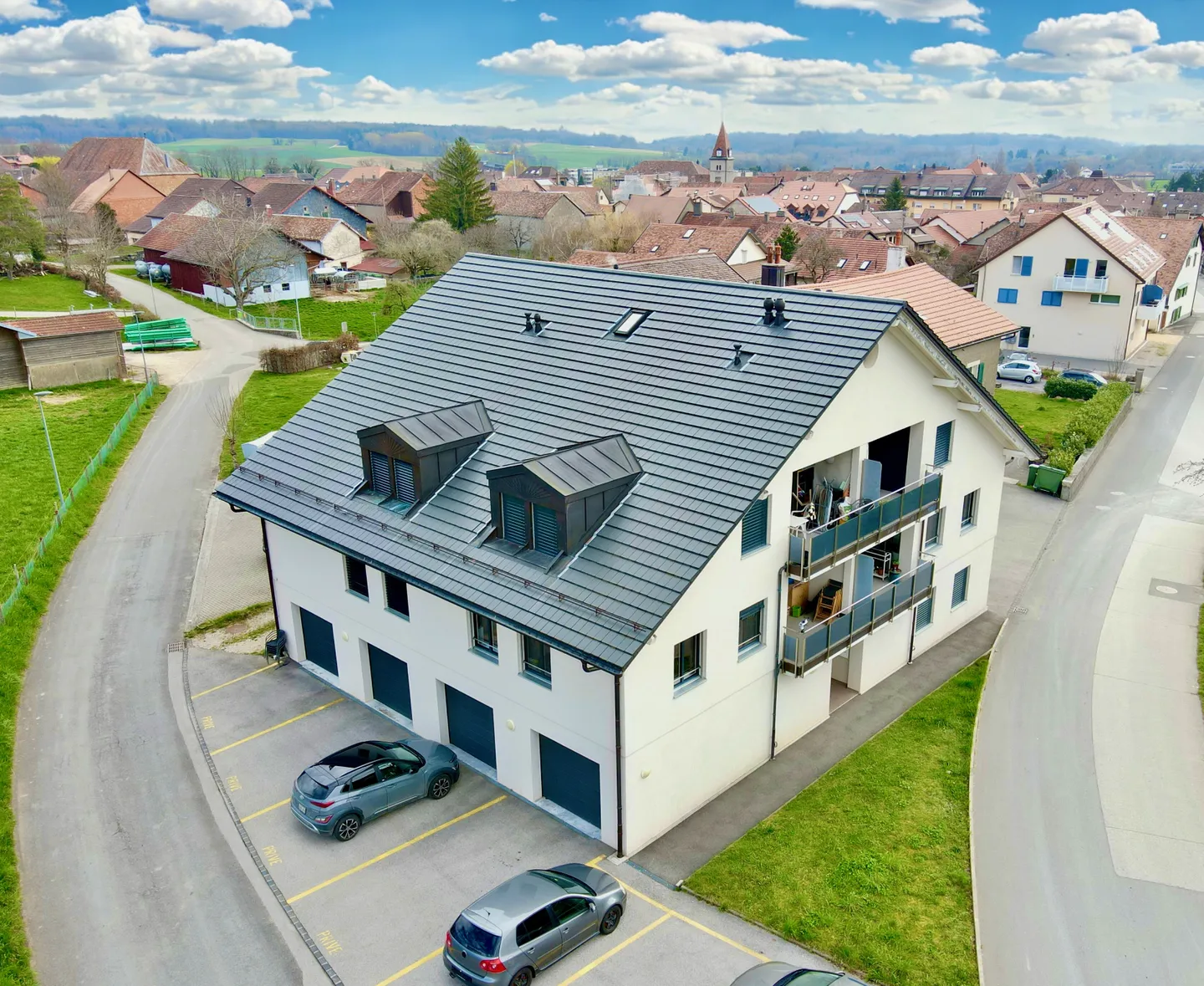 Modern residential building with 6 units in the heart of the village - Photo 1 of 13