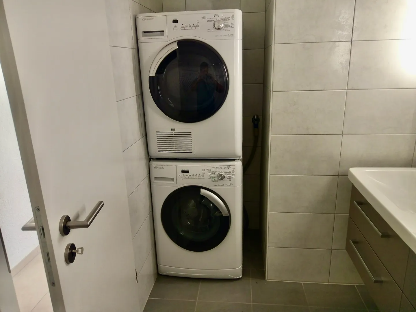 Modern residential building with 6 units in the heart of the village - Photo 9 of 13