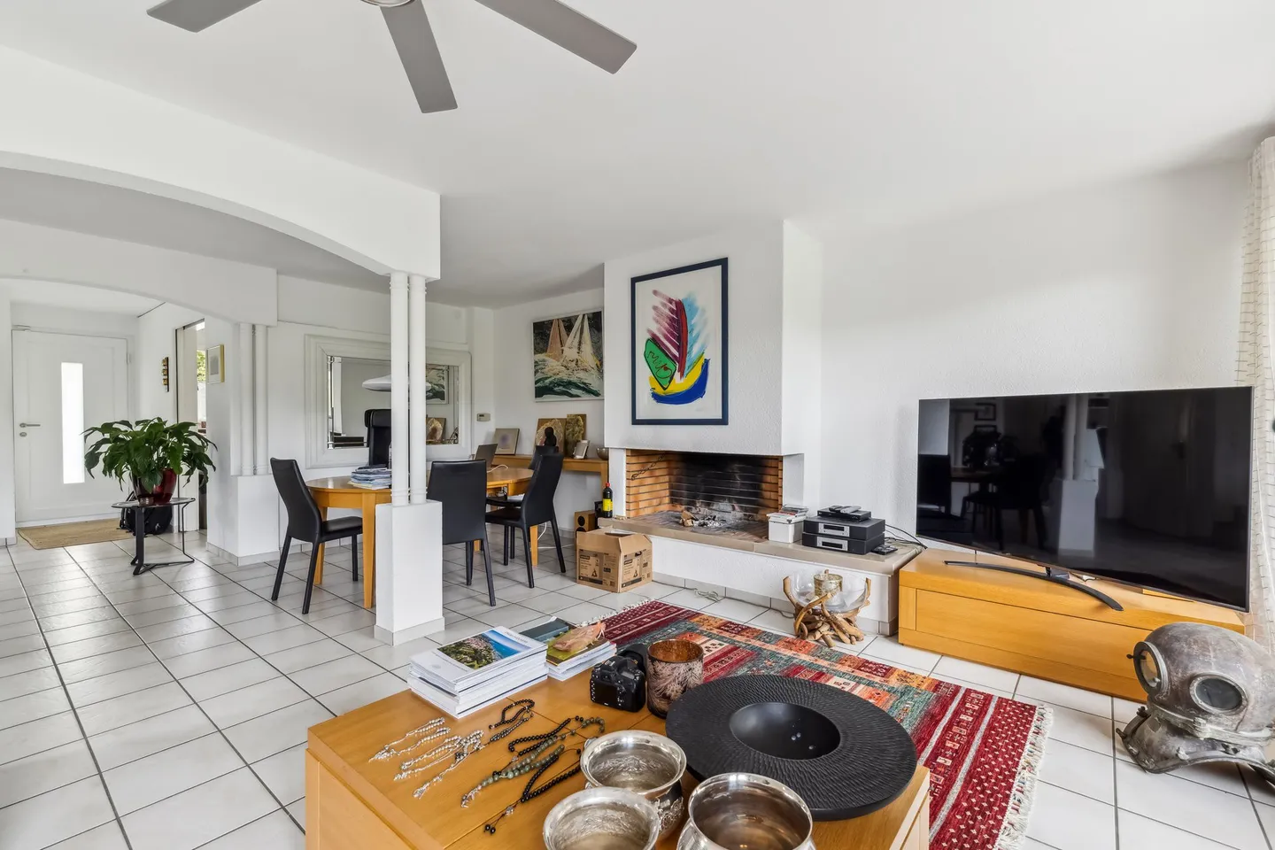 Geräumiges und modernes Doppelhaus mit Aussicht - Foto 3 von 11