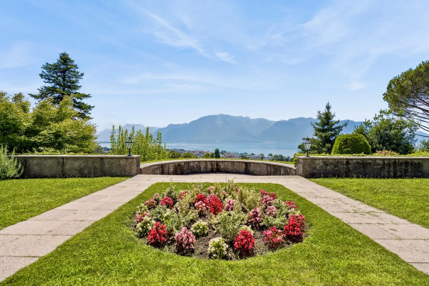 Villa familiale élégante avec vue - Photo 5 sur 11