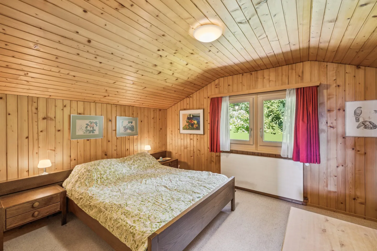 Chalet familiare spazioso con grande appezzamento e ottimo potenziale - Foto 4 di 8