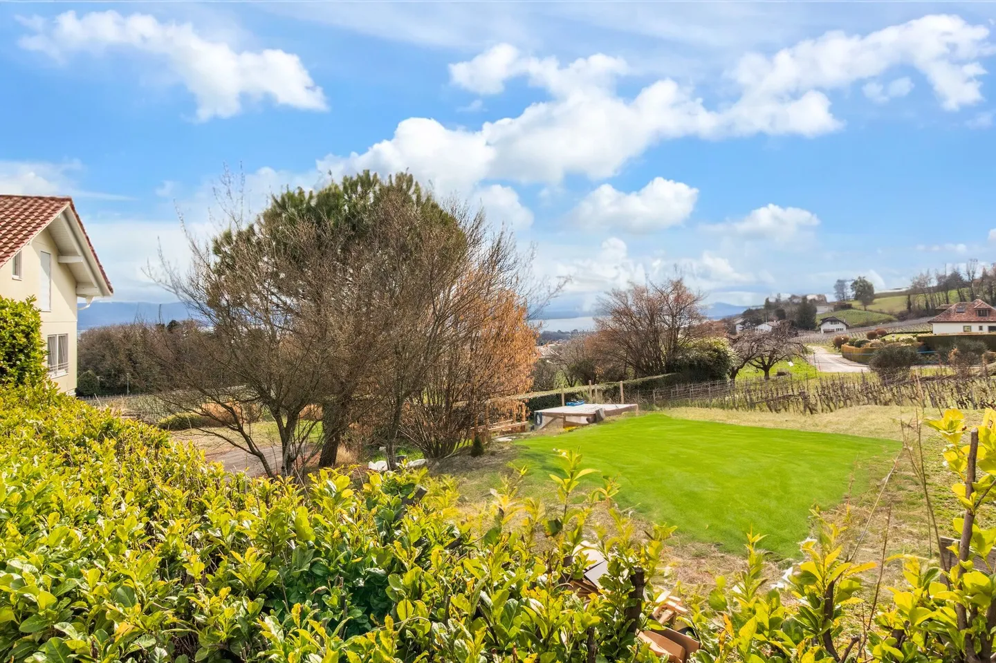 Villa moderne de 5 chambres avec vue sur le lac - Photo 8 sur 9