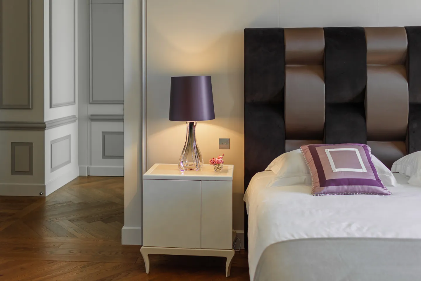 Résidence luxueuse avec grande terrasse et vue imprenable sur le lac L - Photo 6 sur 13