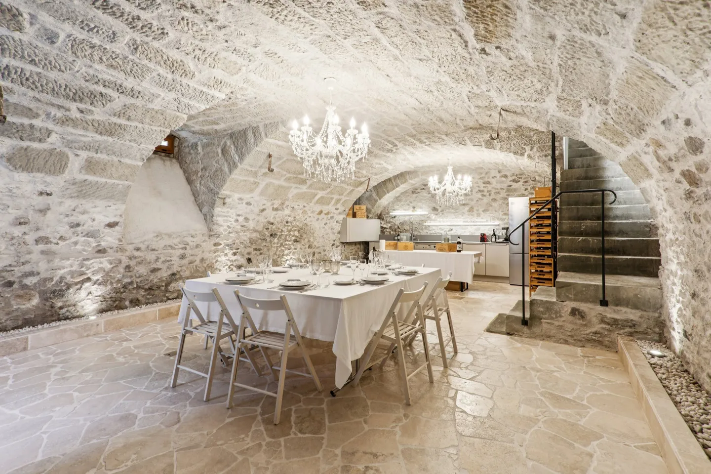 Maison de village avec des appartements indépendants et réserve constr - Photo 11 sur 13