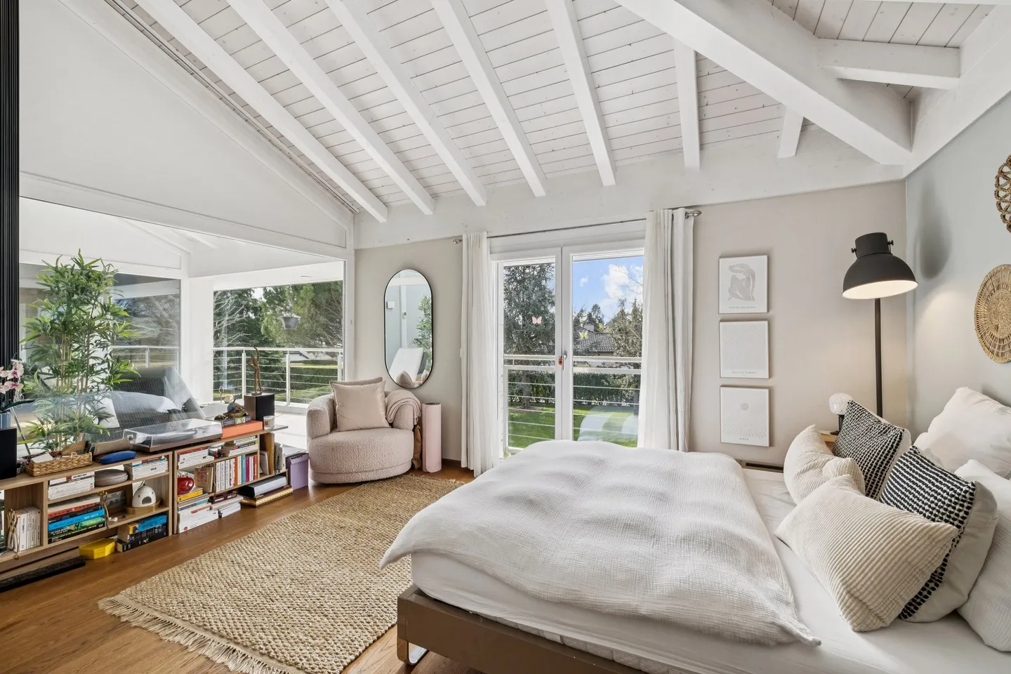 The Atrium of Coppet - Photo 7 of 13