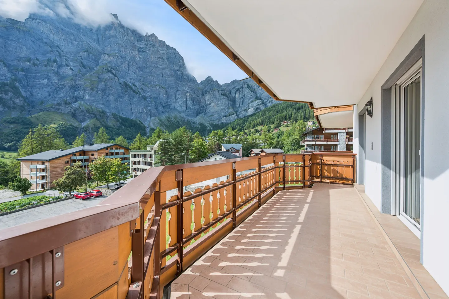 Votre refuge dans les Alpes : résidence de 4,5 pièces à Leukerbad - Photo 1 sur 13