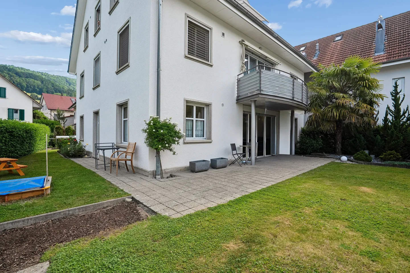 Gartenwohnung mit Einfamilienhausgefühl – 260 m² Privatgarten - Foto 12 von 13
