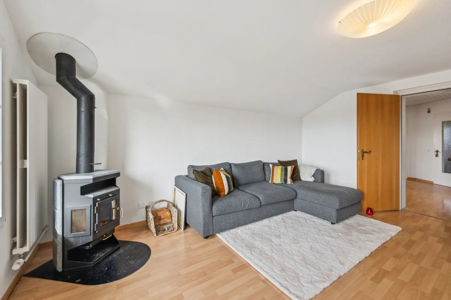 Charmantes Mehrfamilienhaus - Foto 8 von 13