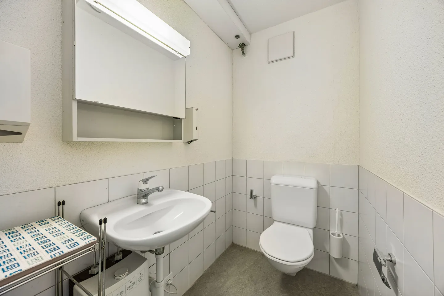Spazio commerciale centrale di 128 m² a Dagmersellen - acquisto attraente - Foto 6 di 13