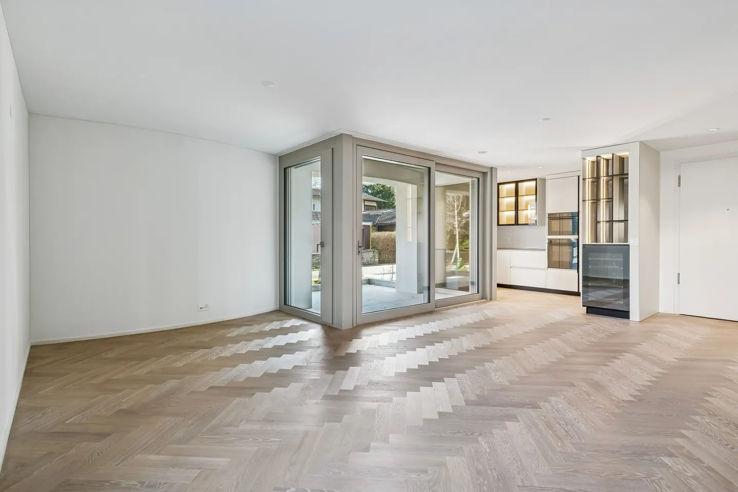 Nuovo appartamento giardino 2.5 camere con area esterna privata a Oerlikon - Foto 4 di 13