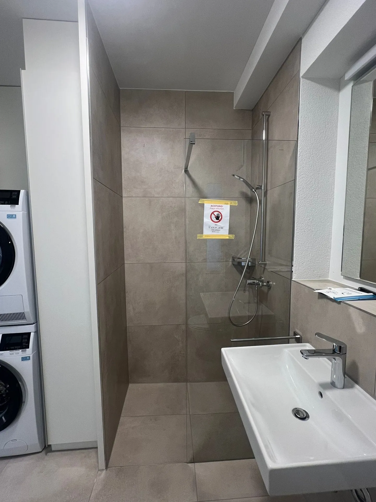 Affittare moderno duplex di 2,5 locali a Stein AG - Foto 9 di 11