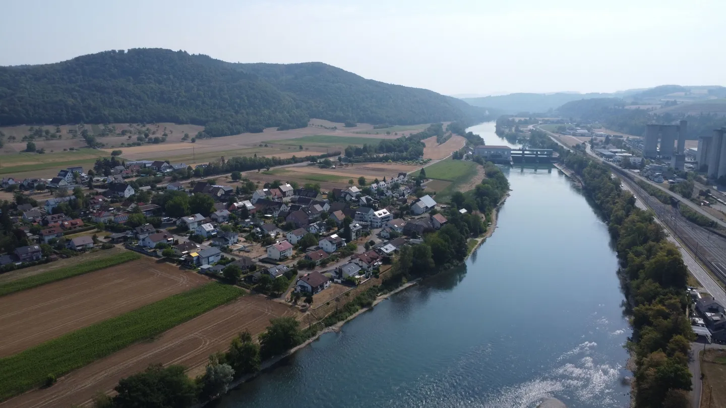 790 m² Grundstück in sonniger Wohnlage - vielseitige Möglichkeiten für Umbau, Erweiterung oder Ersatzneubau - Foto 9 di 11