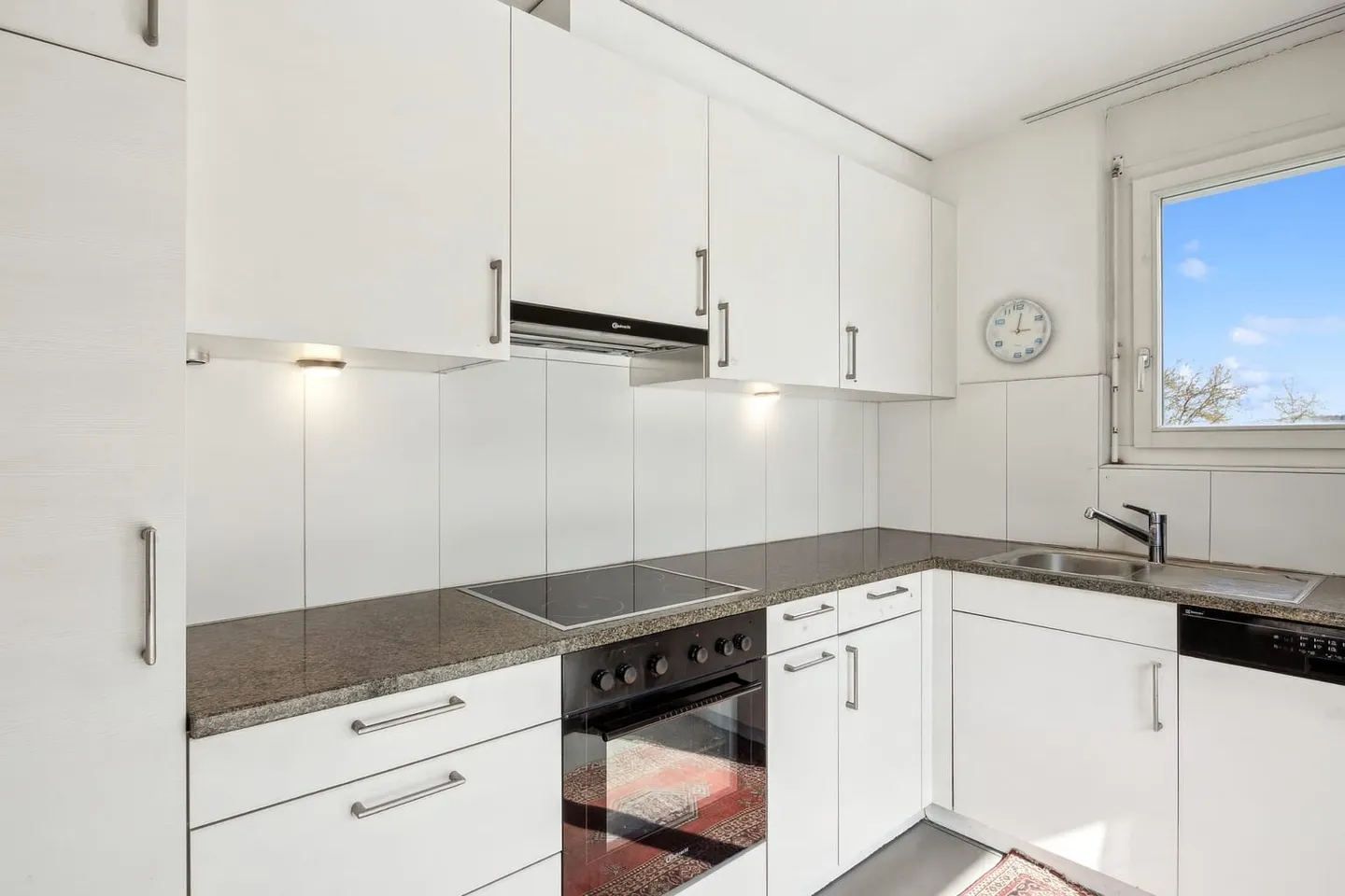 Stilvolle Attikawohnung mit Terrasse - Foto 9 von 13