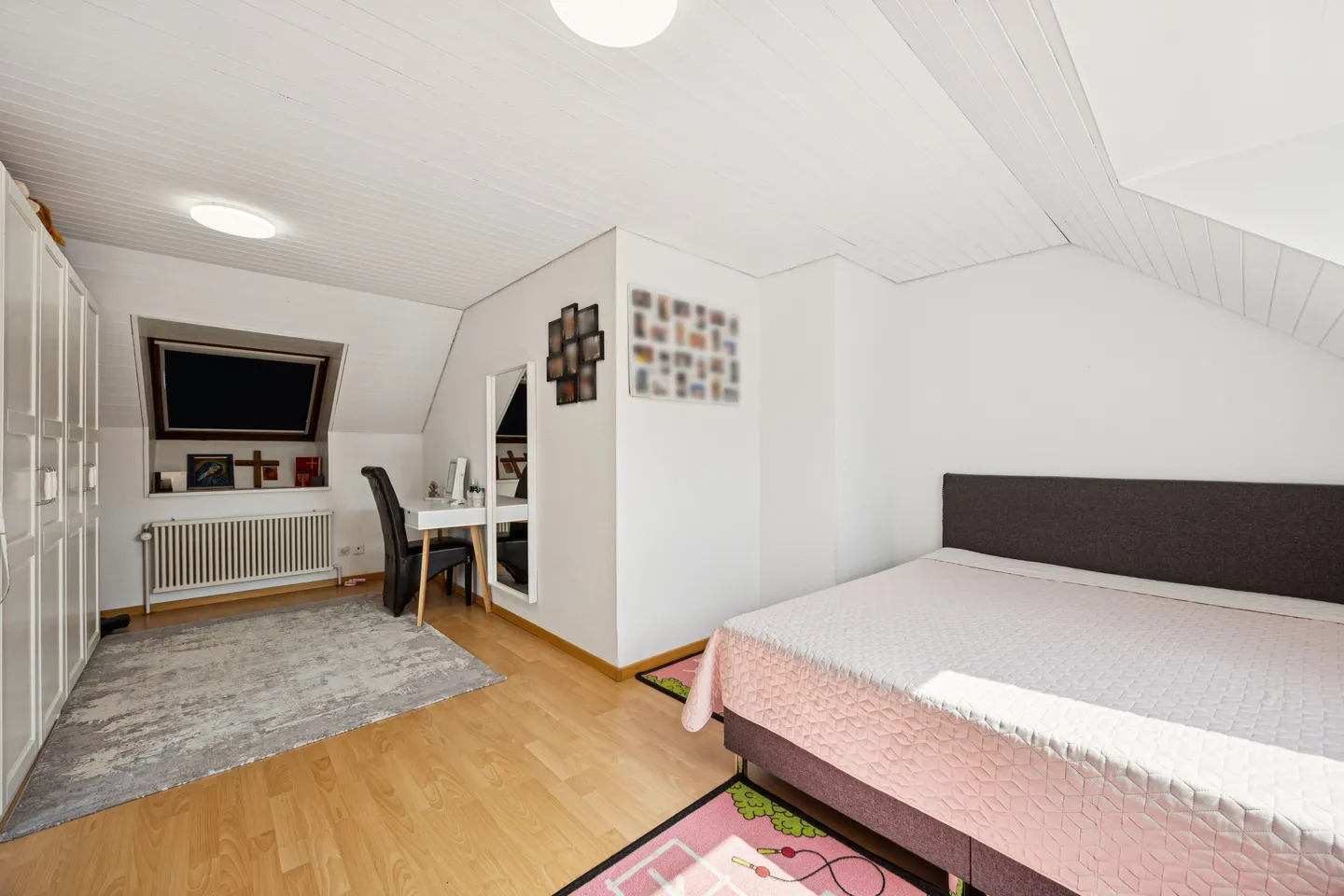 La tua nuova casa su due livelli: Ampio appartamento duplex di 5,5 stanze - Foto 9 di 13