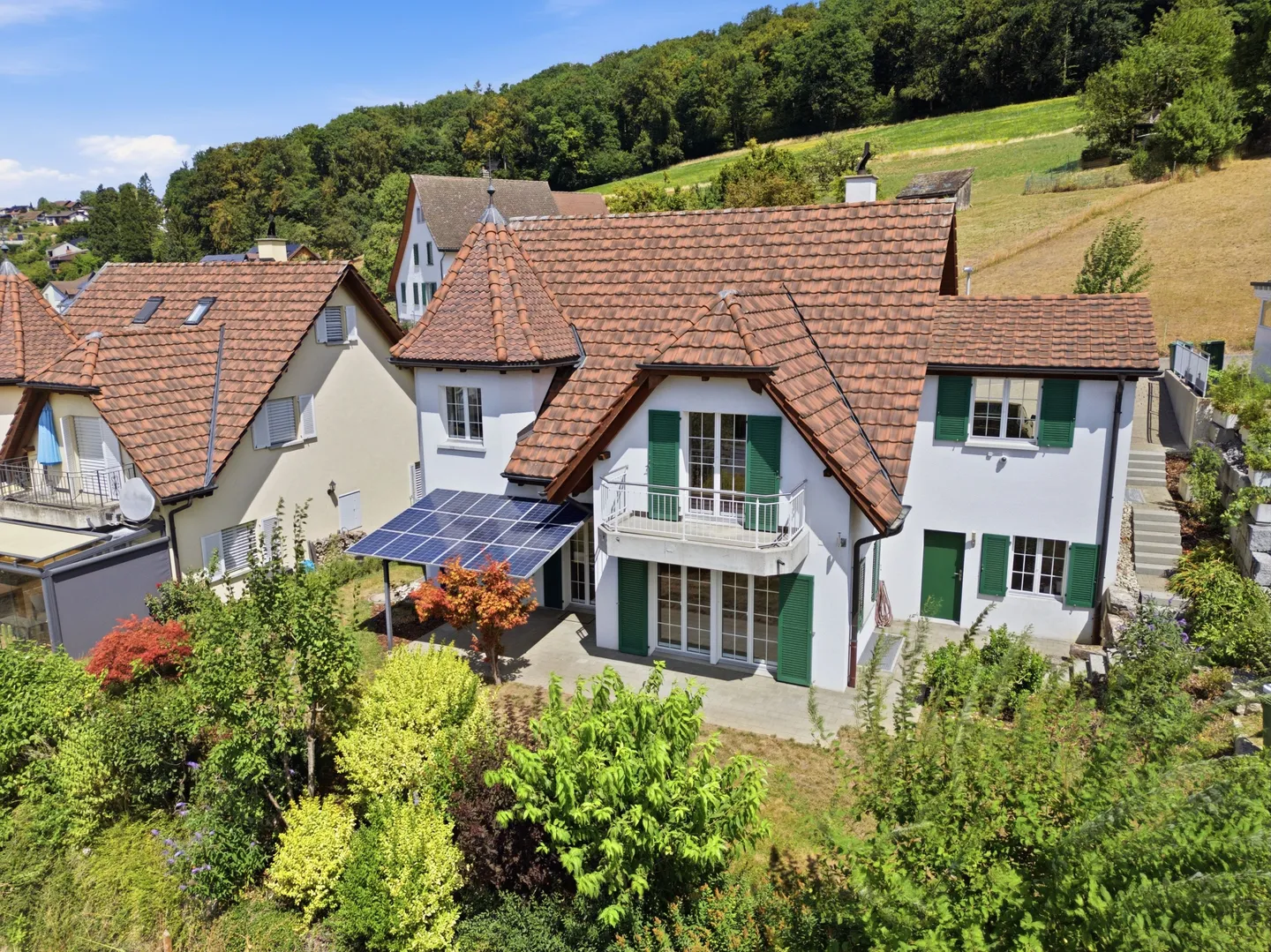 Villa de campagne exclusive avec tour - Photo 1 sur 10