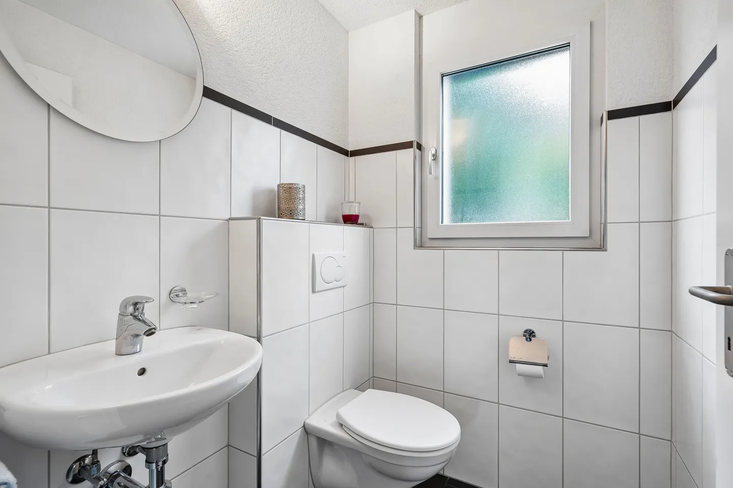 Einziehen und wohlfühlen – gepflegtes 5.5 Zimmer Einfamilienhaus - Photo 7 sur 13