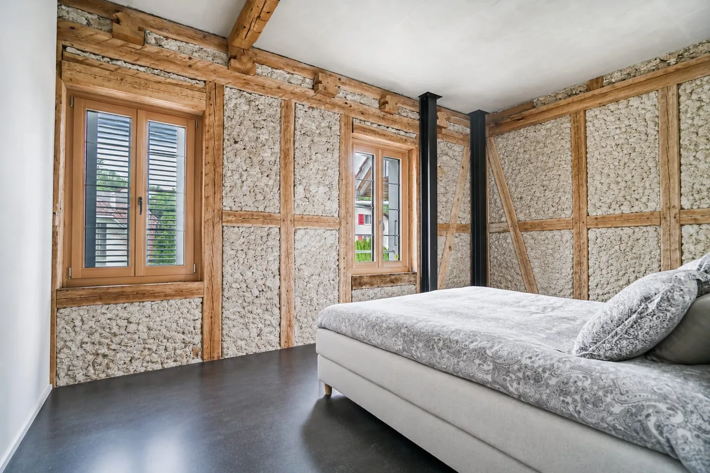 Historical jewel with modern expansion standard - 2.5-room apartment with balcony - Photo 4 of 13