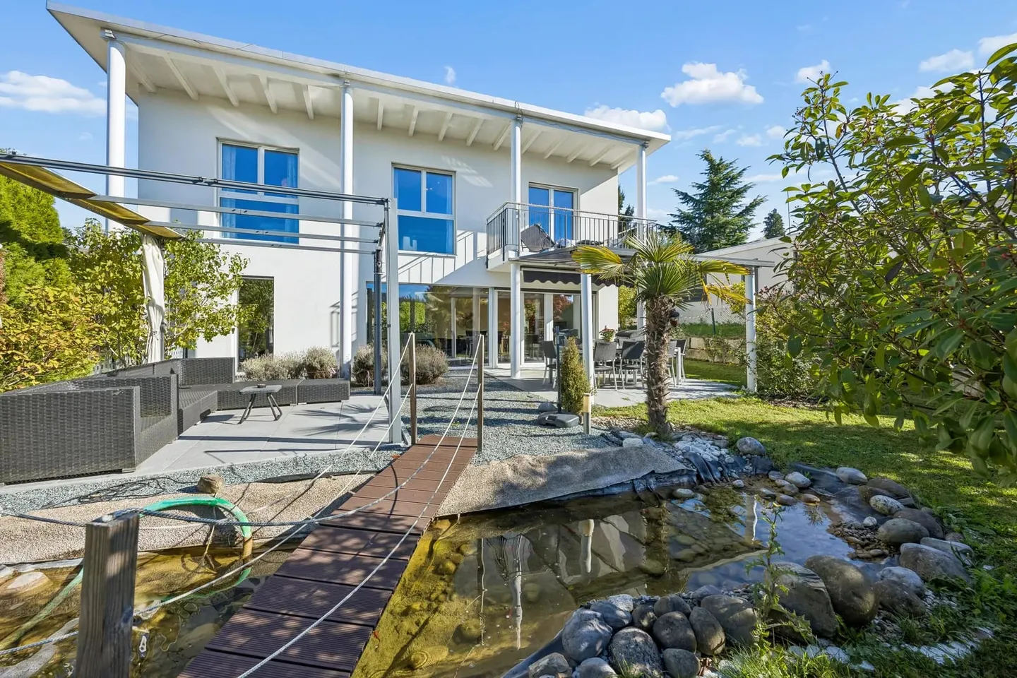 Familienhaus mit Feriengarten - Foto 1 von 13