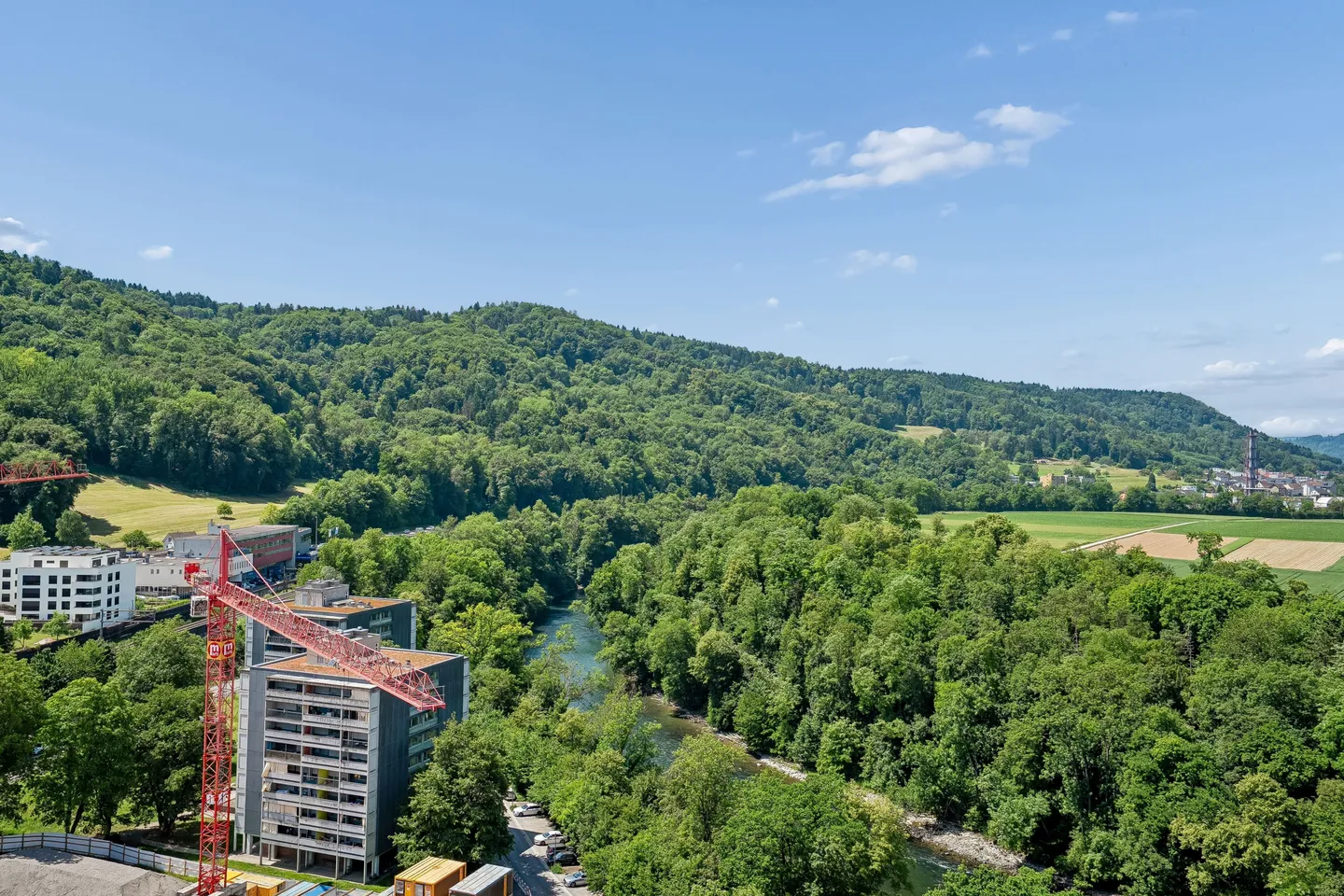 Exclusive 2.5-room apartment on the upper floor with panoramic views in Baden - Photo 12 of 13