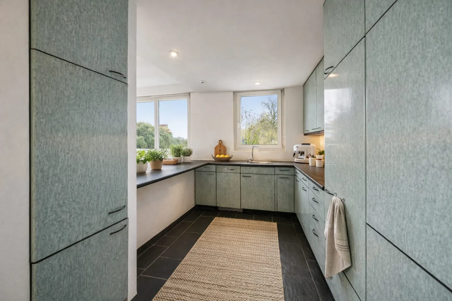 Your new home: quietly located, spacious and full of possibilities! - Photo 7 of 13