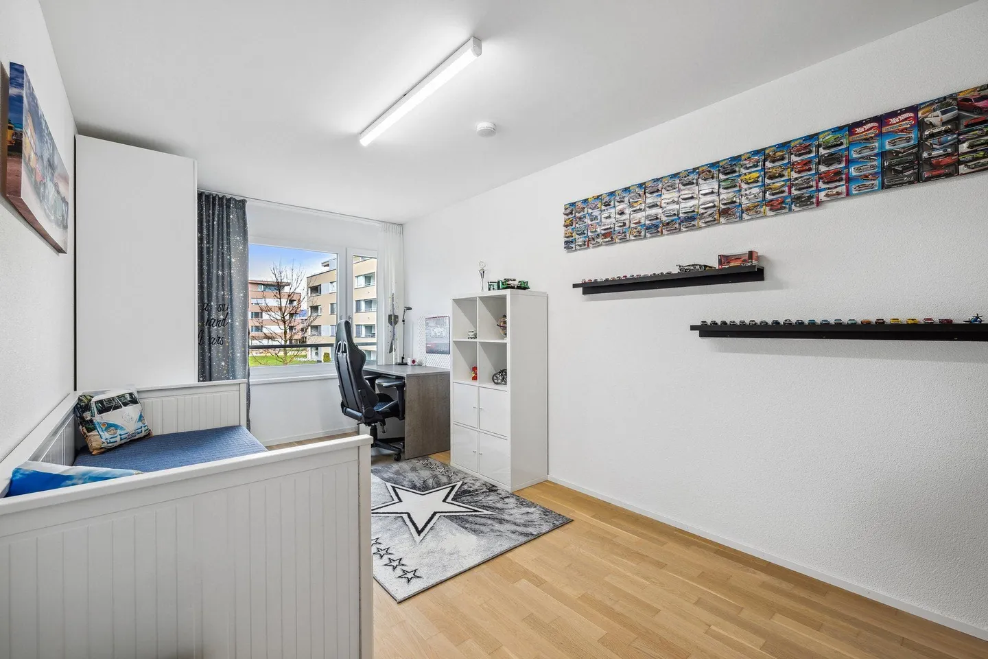 Confort de vie moderne avec 5,5 pièces dans le quartier prisé de Römerpark ! - Photo 10 sur 13